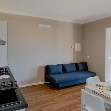 Casa 24 - Trilocale Con Vista Lago, Giardino E Idromassaggio Gonfiabile Arizzano