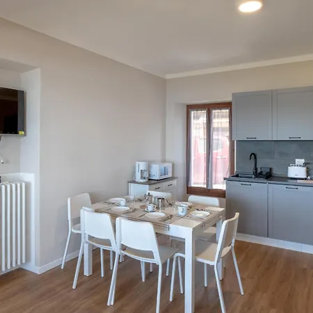 Casa 24 - Trilocale Con Vista Lago, Giardino E Idromassaggio Gonfiabile Appartamento *