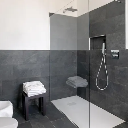 Casa 24 - Trilocale Con Vista Lago, Giardino E Idromassaggio Gonfiabile Appartamento Arizzano