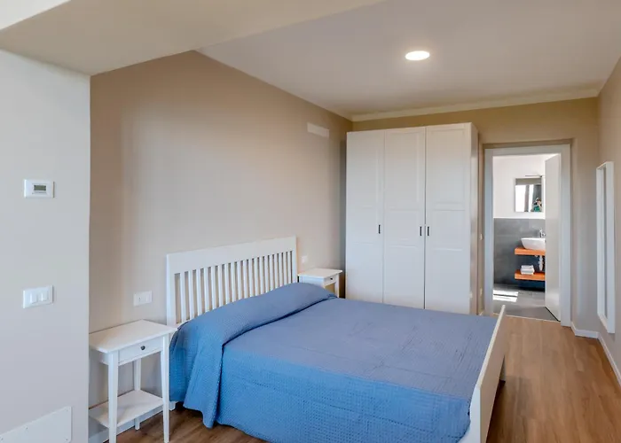 Casa 24 - Trilocale Con Vista Lago, Giardino E Idromassaggio Gonfiabile Appartement *