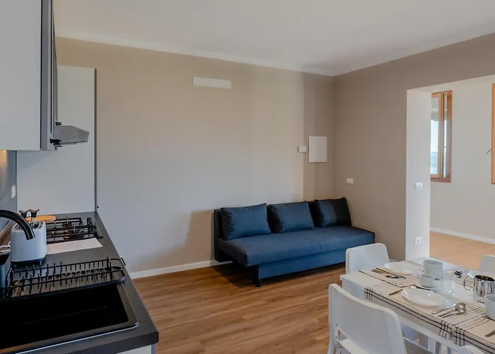 Casa 24 - Trilocale Con Vista Lago, Giardino E Idromassaggio Gonfiabile Arizzano