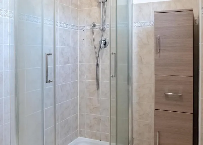 Casa 24 - Trilocale Con Vista Lago, Giardino E Idromassaggio Gonfiabile *