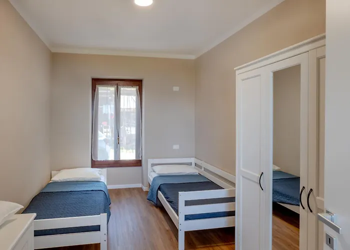 Casa 24 - Trilocale Con Vista Lago, Giardino E Idromassaggio Gonfiabile Appartement